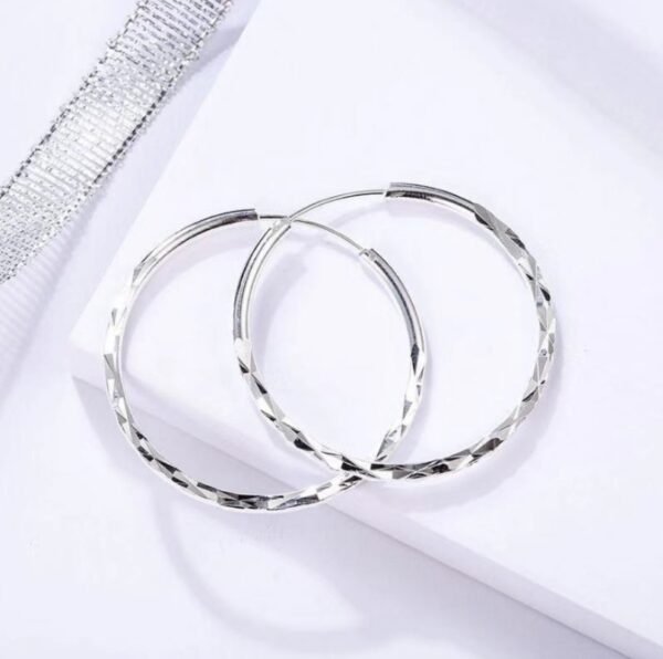Luxurious 18K Gold Plated Hoop Earrings – Classic Shine for Everyday Elegance - Image 6